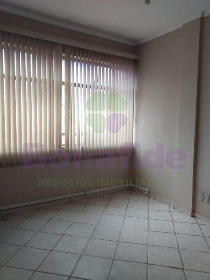 Sala para aluguel no Centro: 