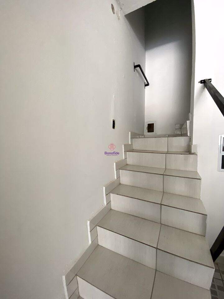 Salão para aluguel no Vila Vianelo: 