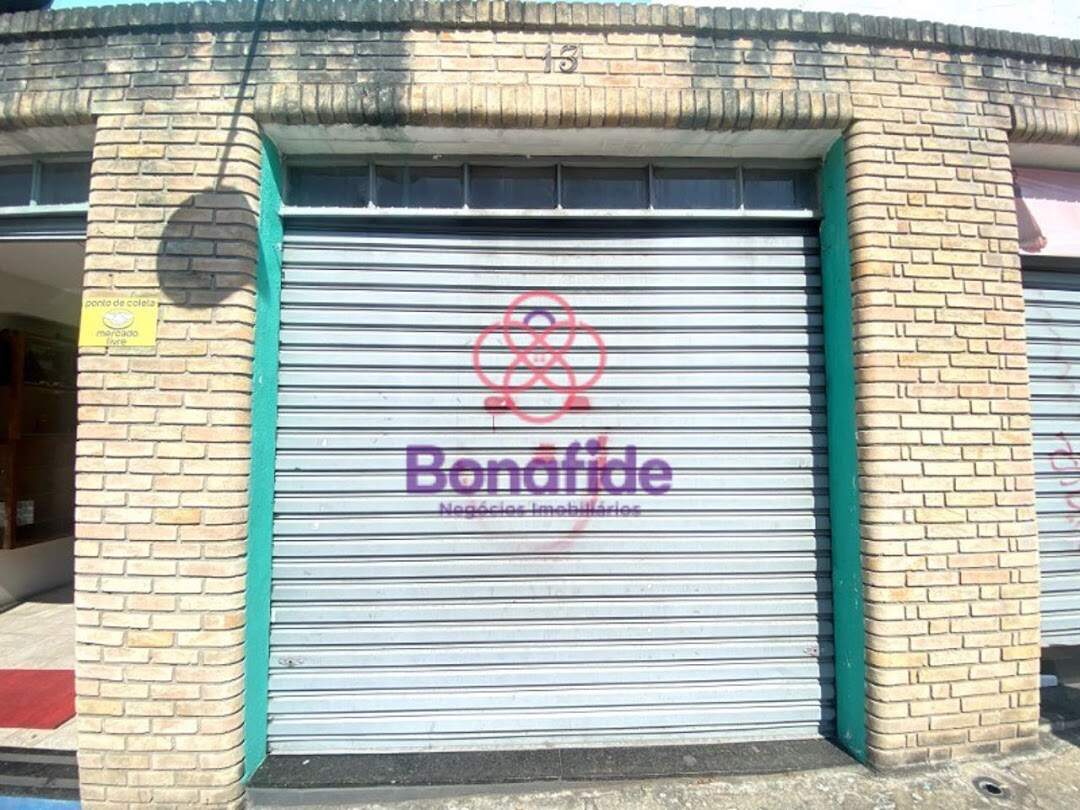 Sala para aluguel no Centro: 