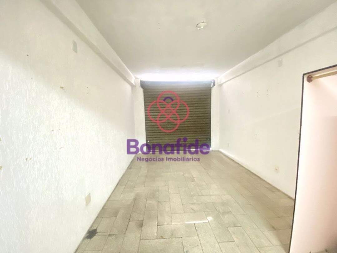 Sala para aluguel no Centro: 