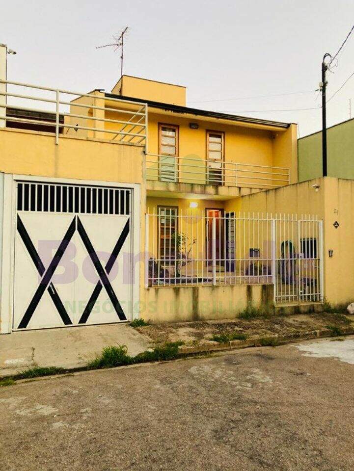Casa à venda no Loteamento Reserva Ermida: 