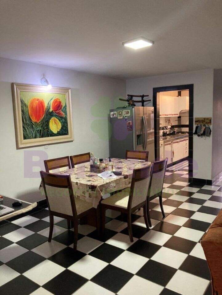 Casa à venda no Loteamento Reserva Ermida: 