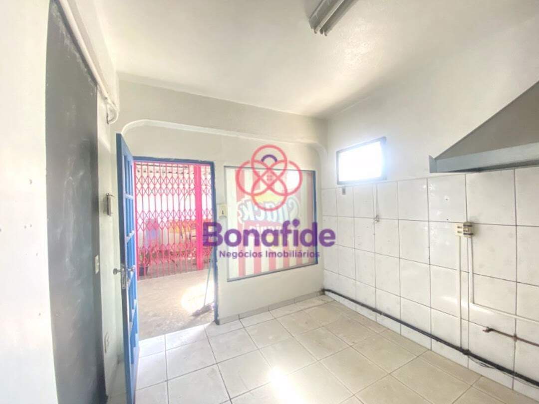 Sala para aluguel no Centro: 