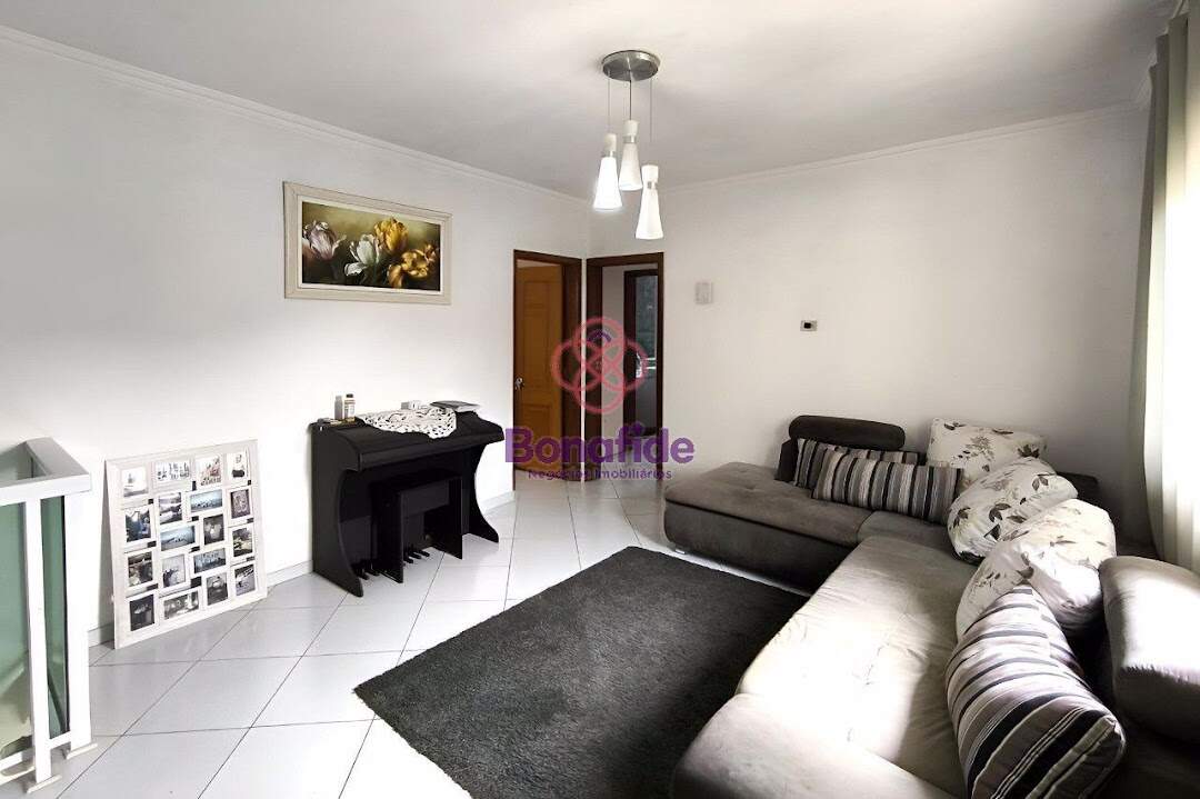 Casa para aluguel no Jardim Copacabana: 