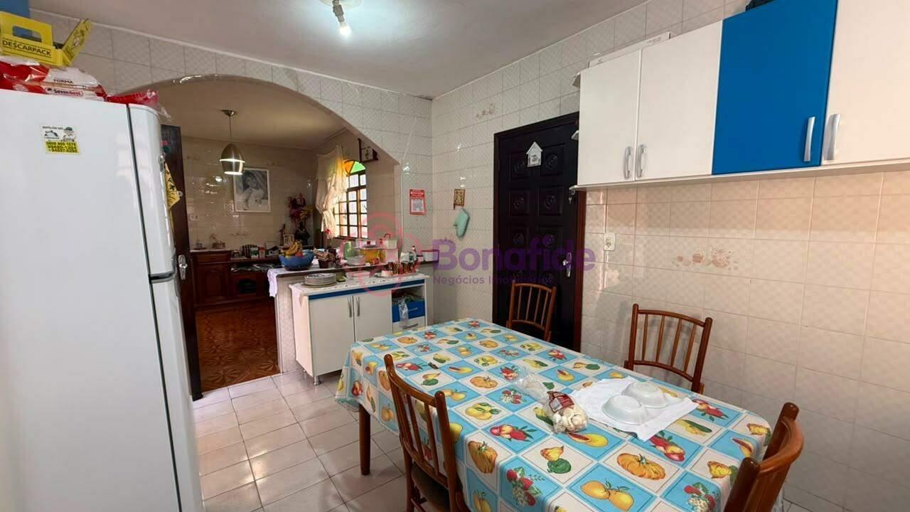 Casa à venda no Jardim Pacaembu: 