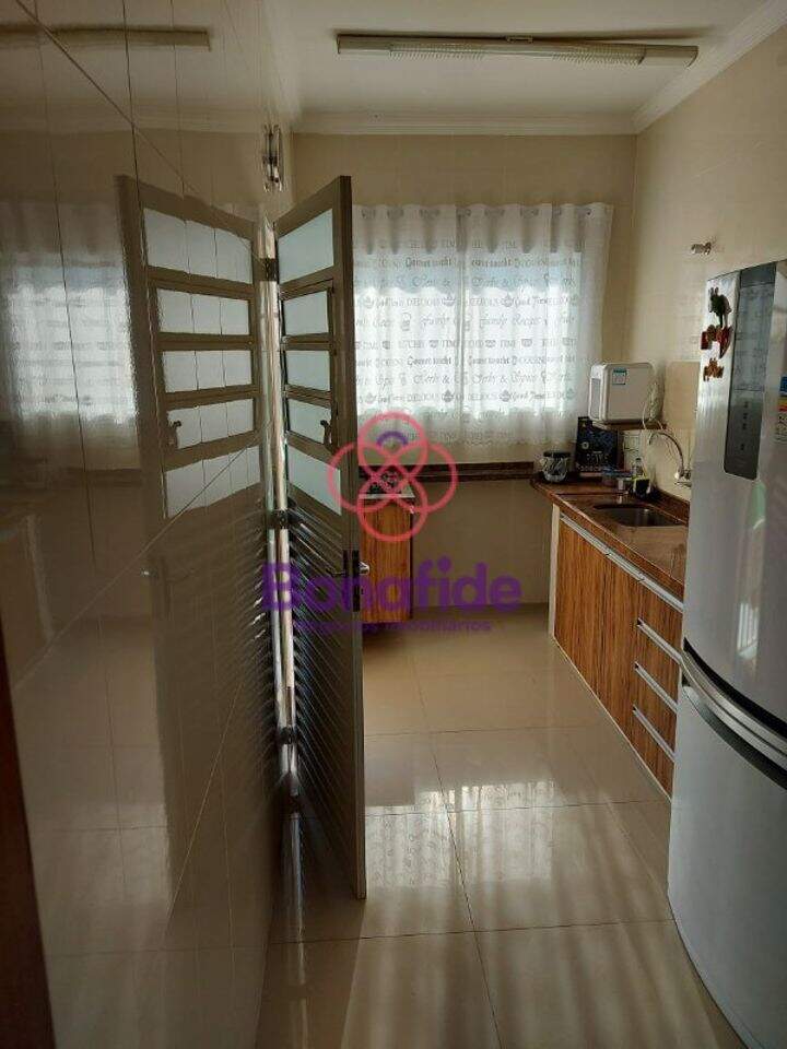 Casa para aluguel no Centro: 