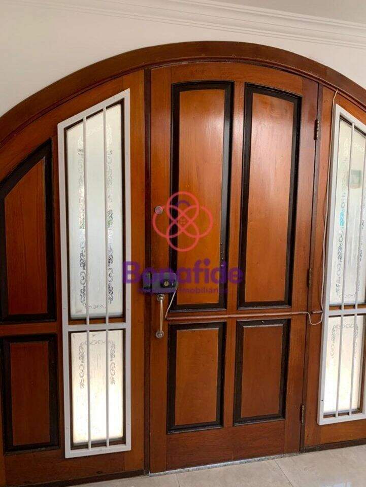 Salão para aluguel no Centro: 