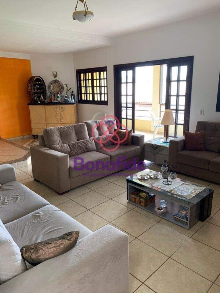 Casa para aluguel no Glebas: 