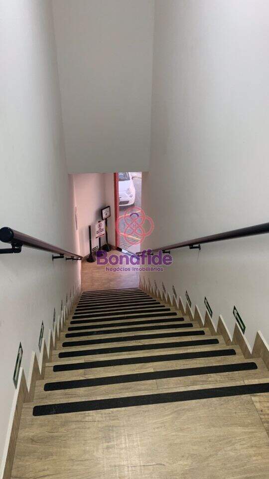 Sala para aluguel no Parque Residencial Eloy Chaves: 