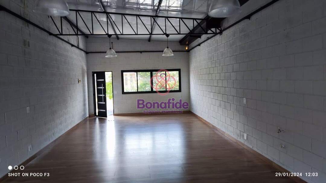 Salão para aluguel no Vila Nova Jundiainópolis: 