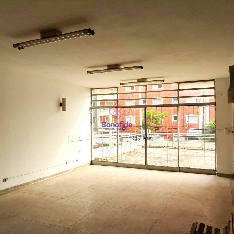 Casa para aluguel no Centro: 