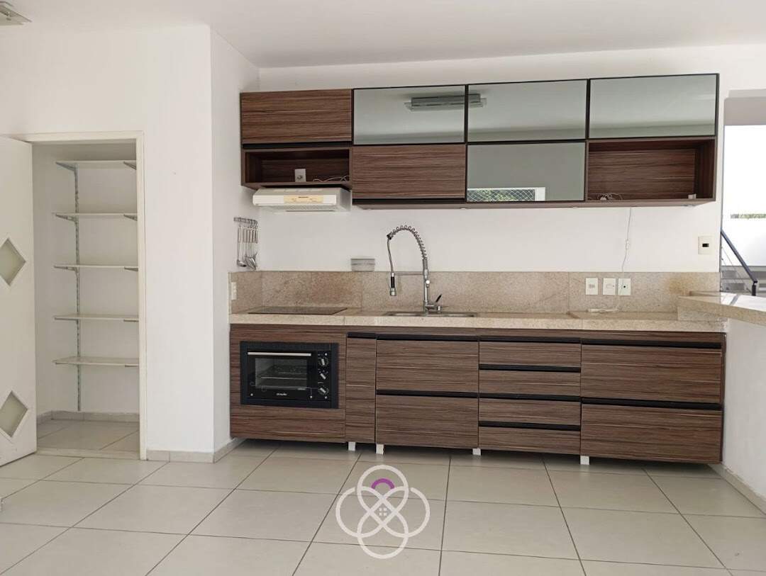 Casa para aluguel no Dos Medeiros: 