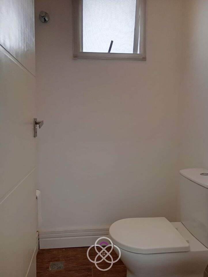 Casa para aluguel no Dos Medeiros: 