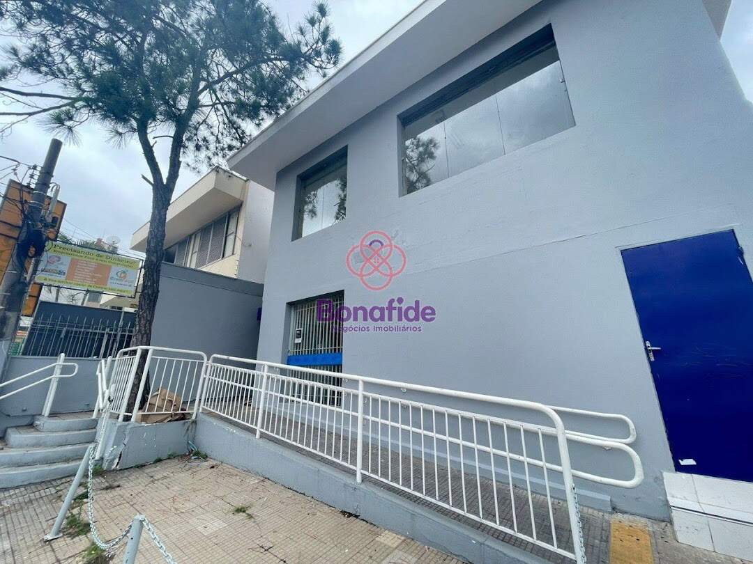 Prédio para aluguel no Centro: 