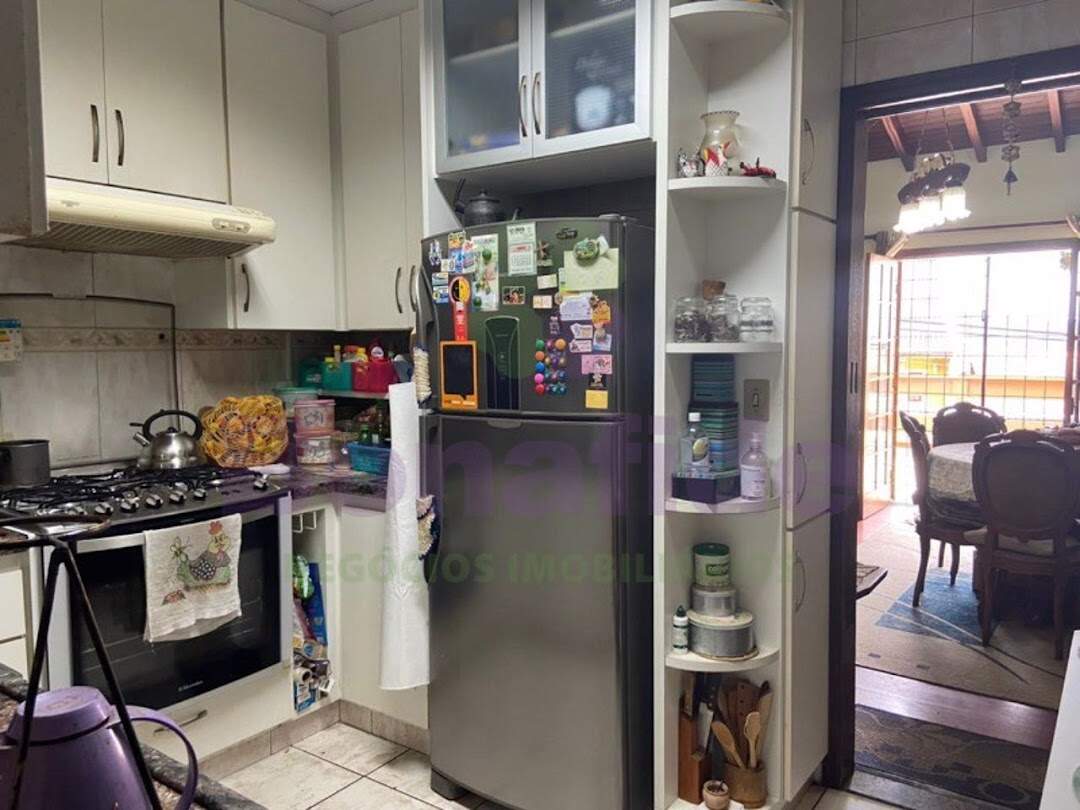 Casa à venda no Vila Galvão: 