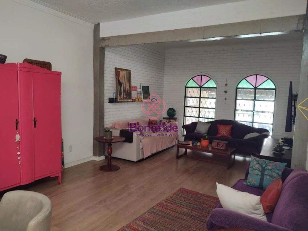 Casa para aluguel no Jardim Messina: 