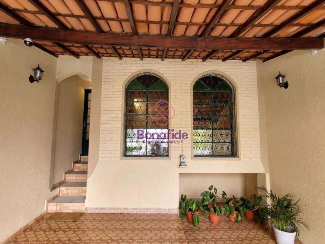 Casa para aluguel no Jardim Messina: 