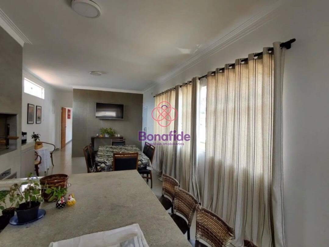 Casa para aluguel no Jardim Messina: 