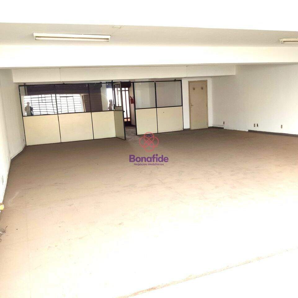 Salão para aluguel no Centro: 