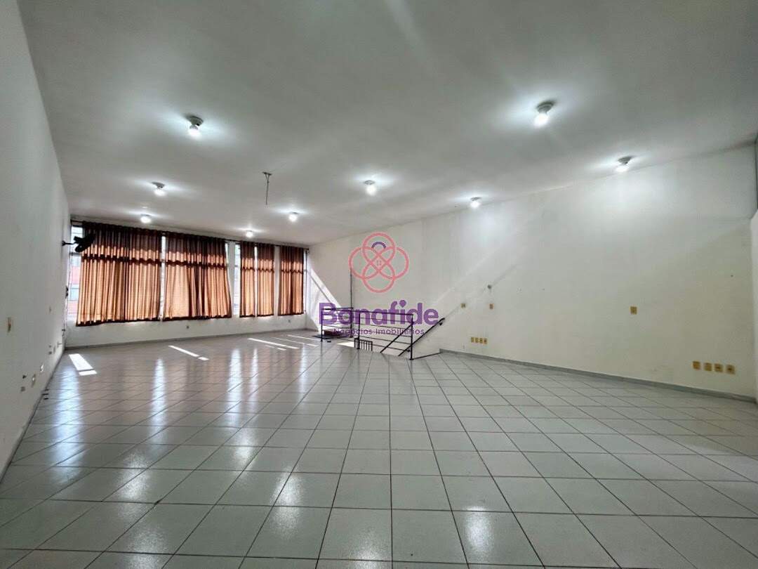 Salão para aluguel no Vila Vianelo: 