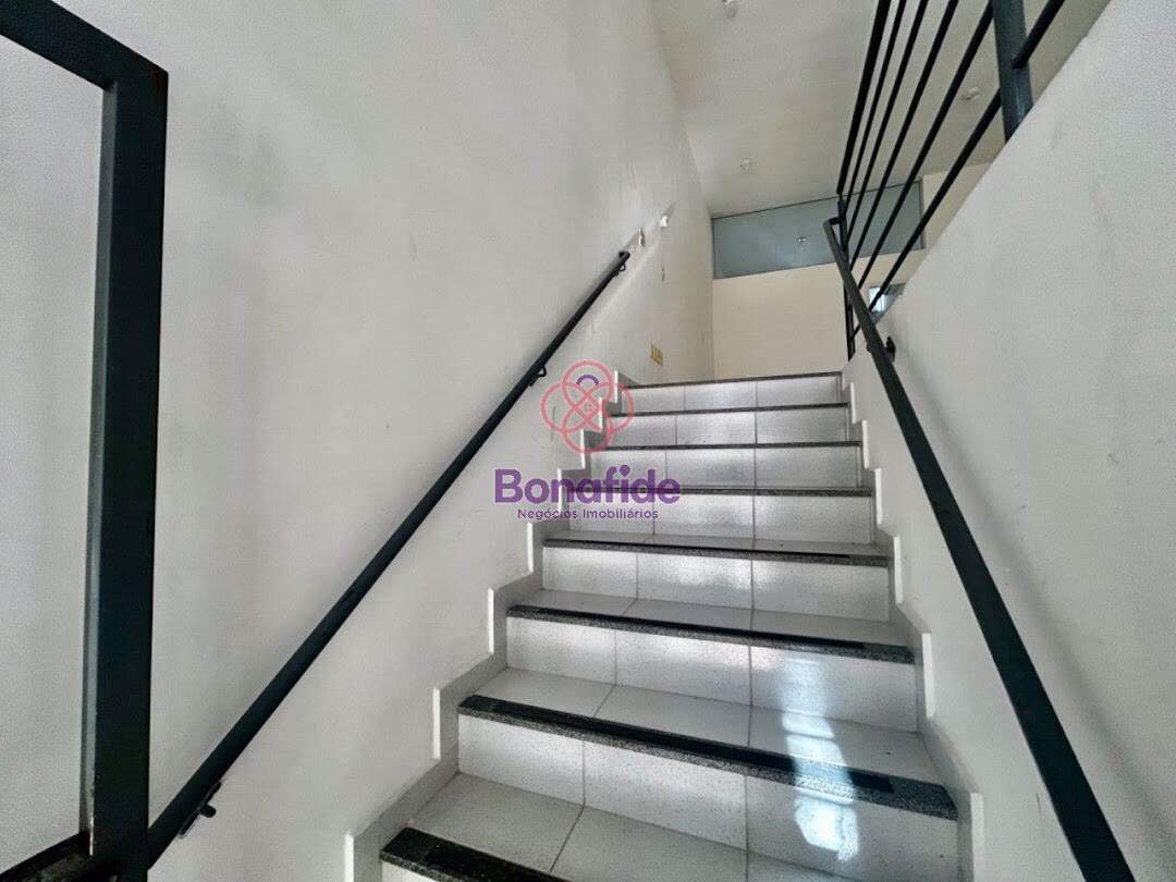 Salão para aluguel no Vila Vianelo: 