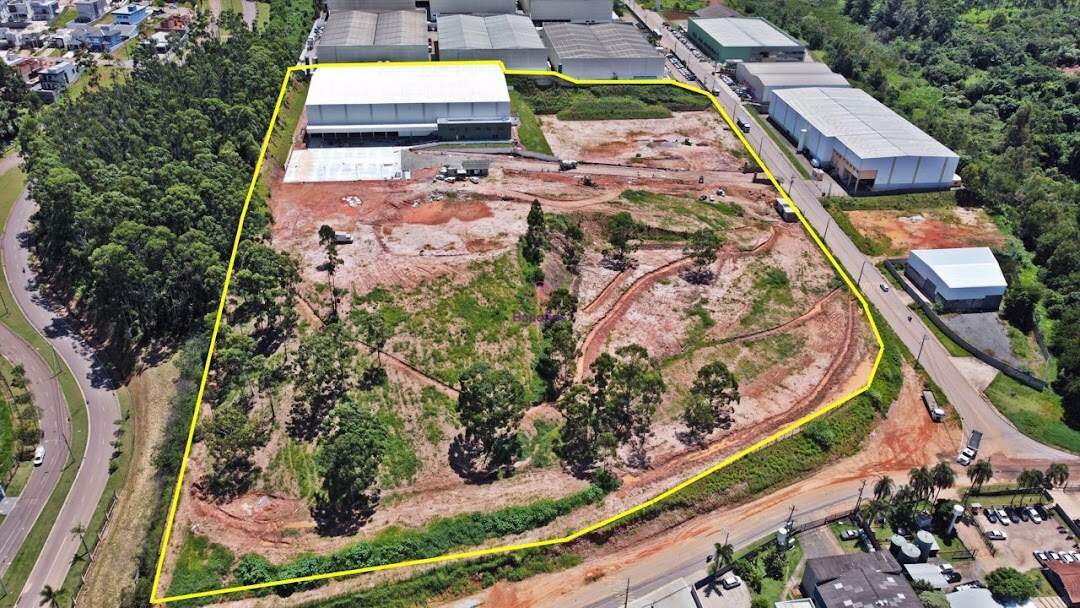 Galpão para aluguel no Morro Alto: 