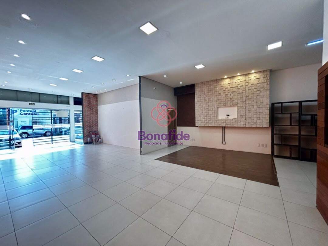 Salão para aluguel no Vila Vianelo: 