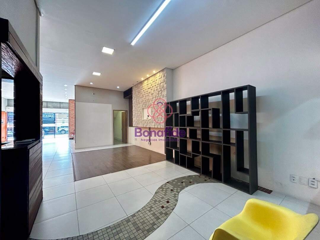 Salão para aluguel no Vila Vianelo: 