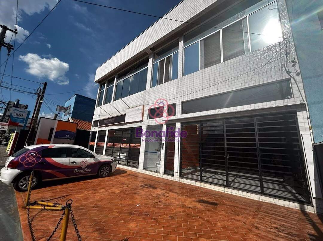 Salão para aluguel no Vila Vianelo: 