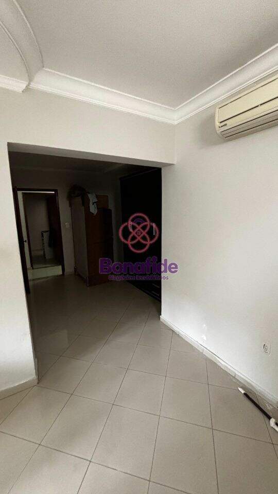 Casa para aluguel no Jardim Messina: 