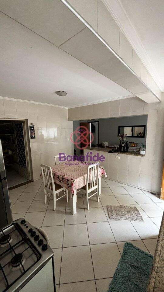 Casa para aluguel no Jardim Messina: 