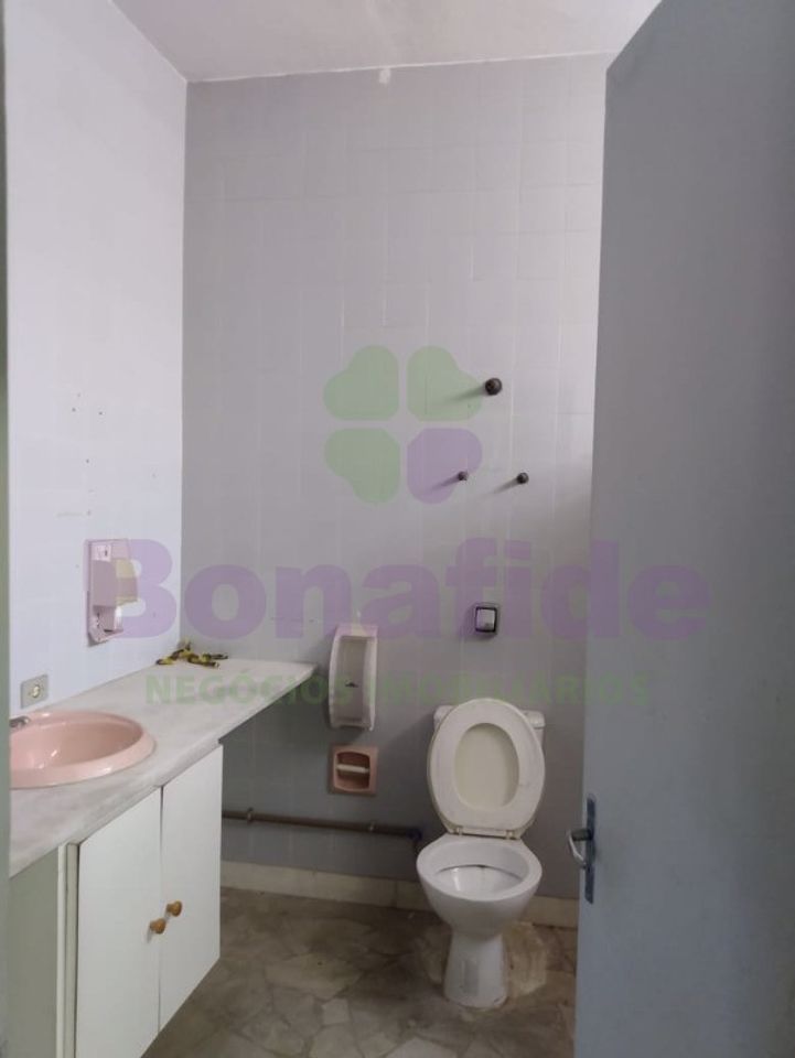 Sala para aluguel no Centro: 