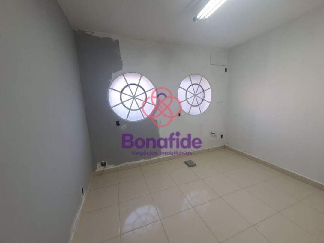 Sala para aluguel no Anhangabaú: 