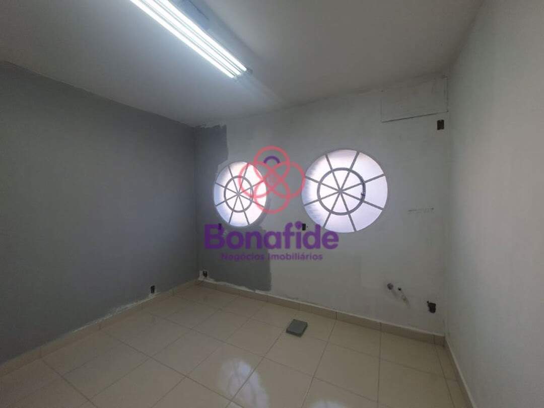 Sala para aluguel no Anhangabaú: 