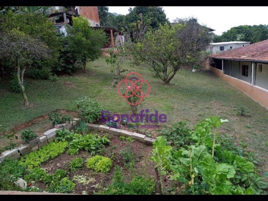 Casa à venda no Água das Flores: 