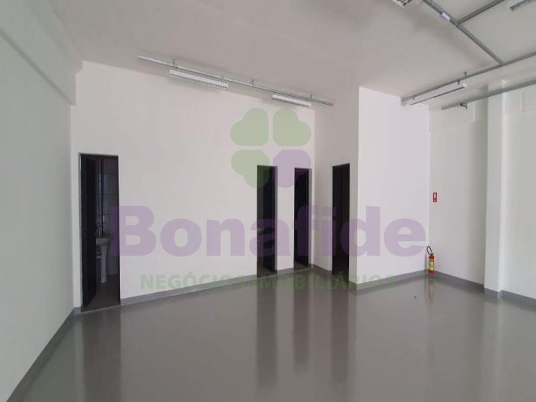 Salão para aluguel no Vila Nova Esperia: 