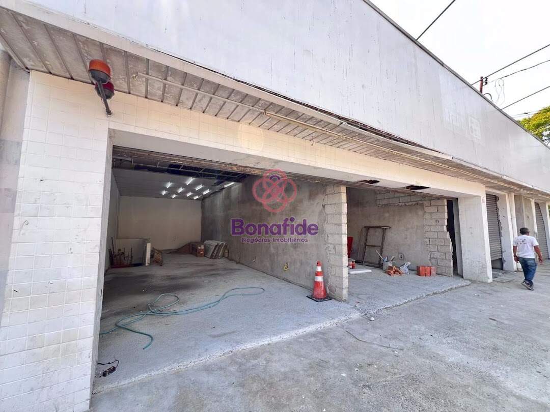 Salão para aluguel no Vila Tavares: 