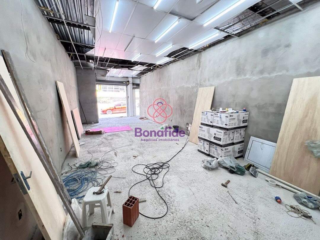 Salão para aluguel no Vila Tavares: 