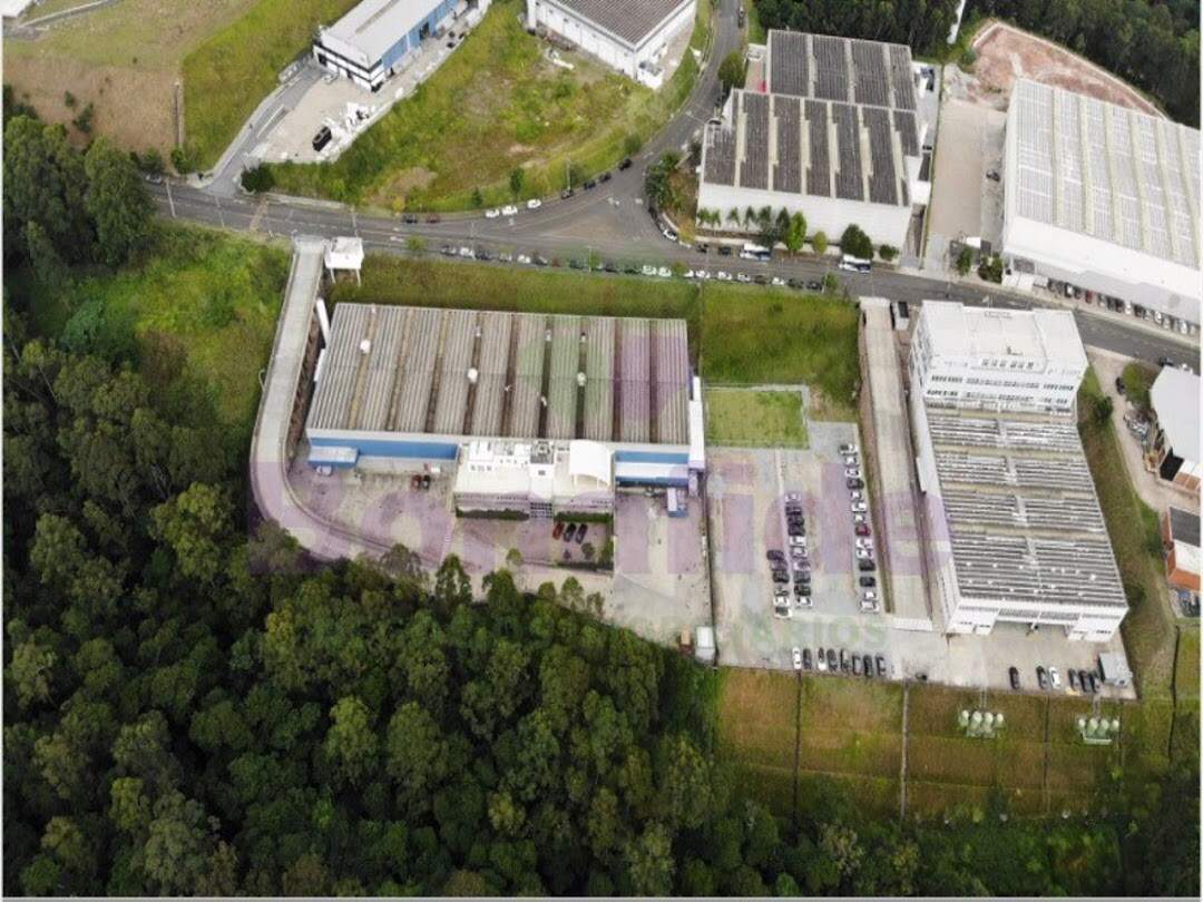 Galpão para aluguel no Empresarial Anhanguera: 