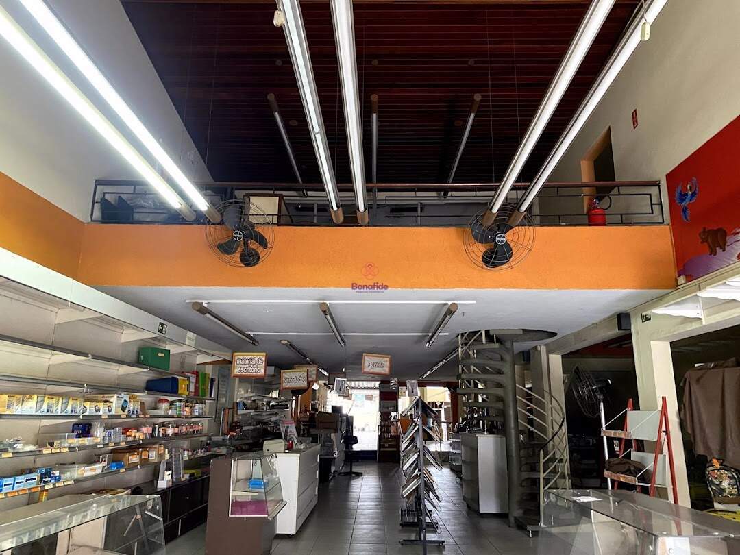 Salão para aluguel no Centro: 