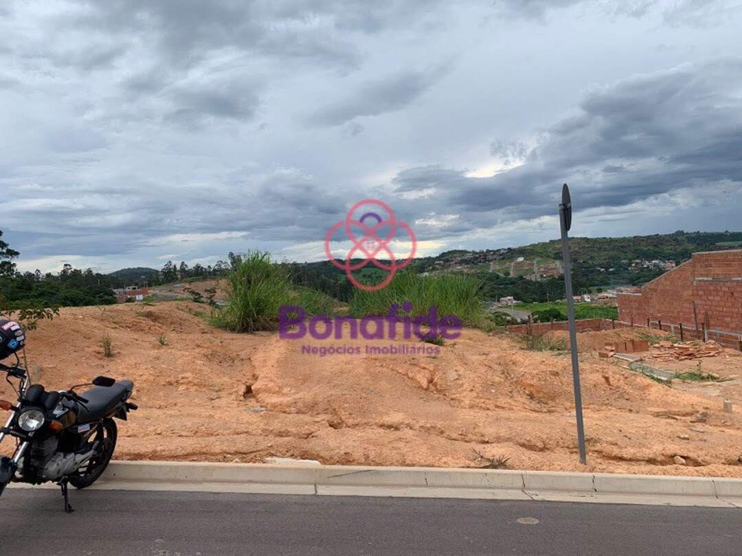 Terreno à venda no Jardim Primavera: 