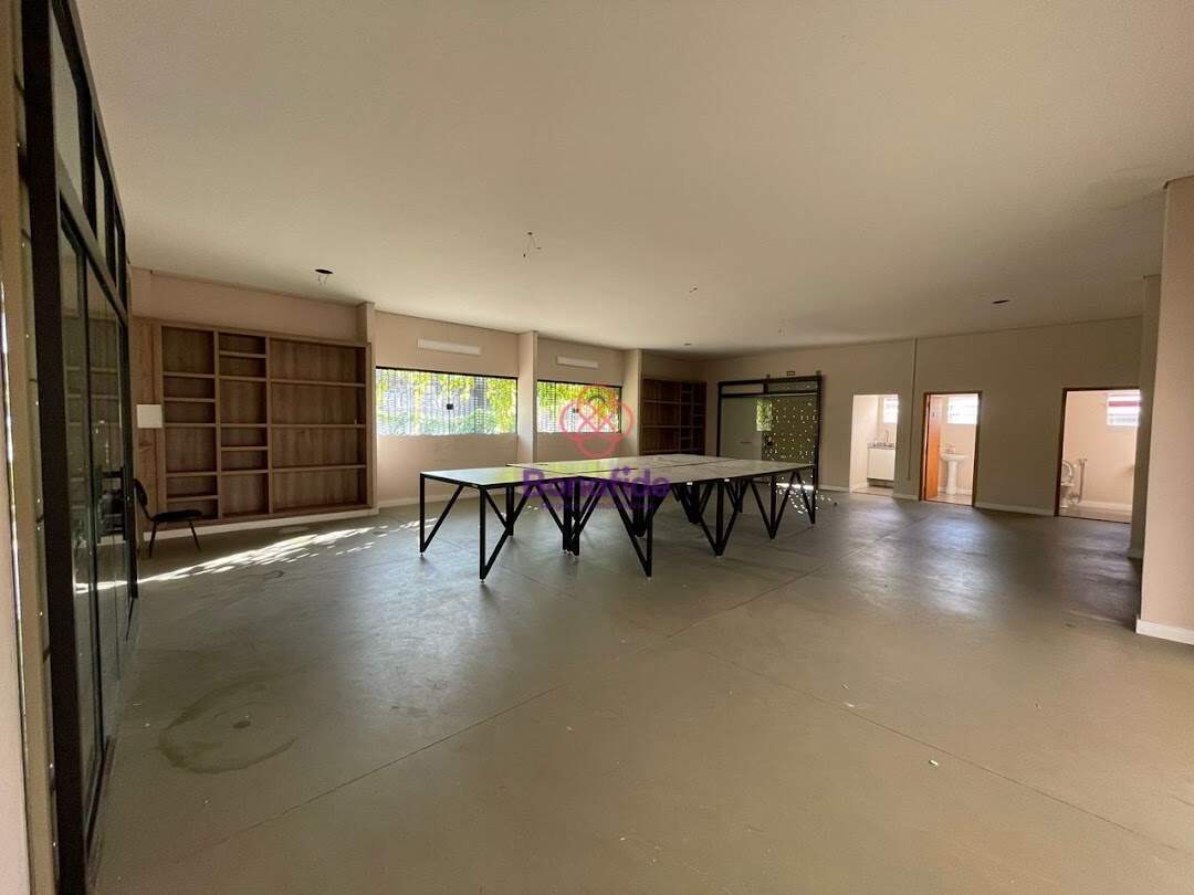 Prédio para aluguel no Jardim das Samambaias: 