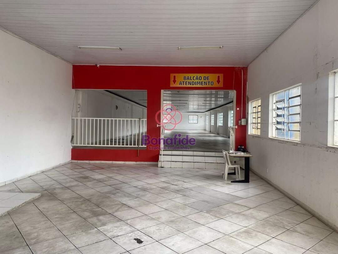 Salão para aluguel no Ponte de São João: 