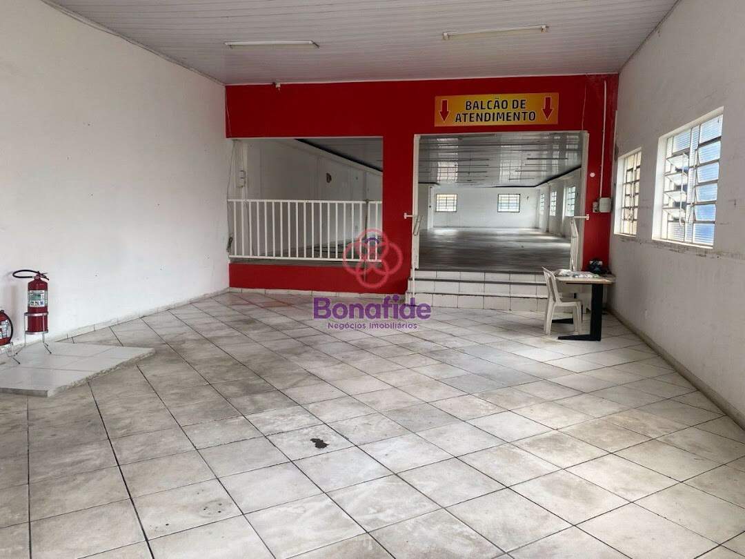 Salão para aluguel no Ponte de São João: 