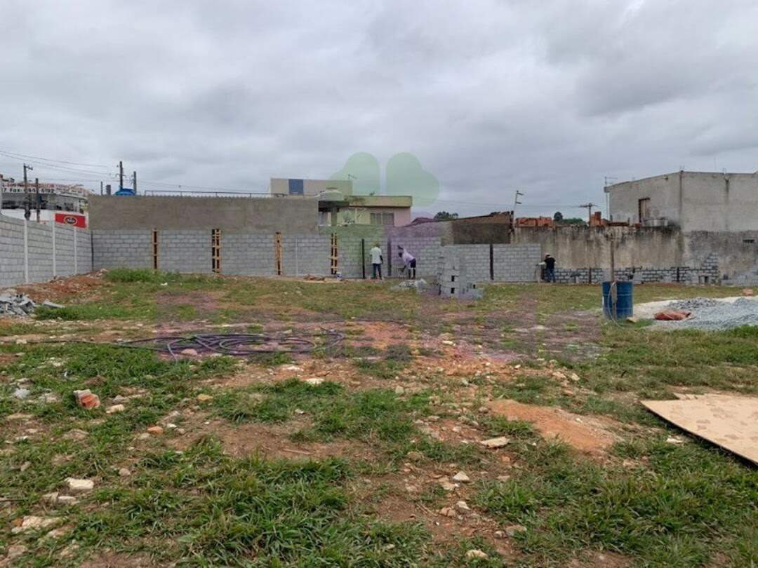 Área para aluguel no Guaturinho: 