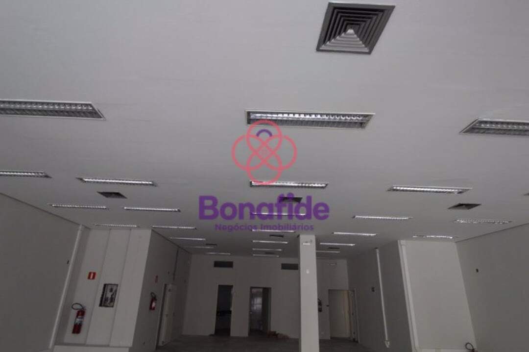 Prédio para aluguel no Centro: 