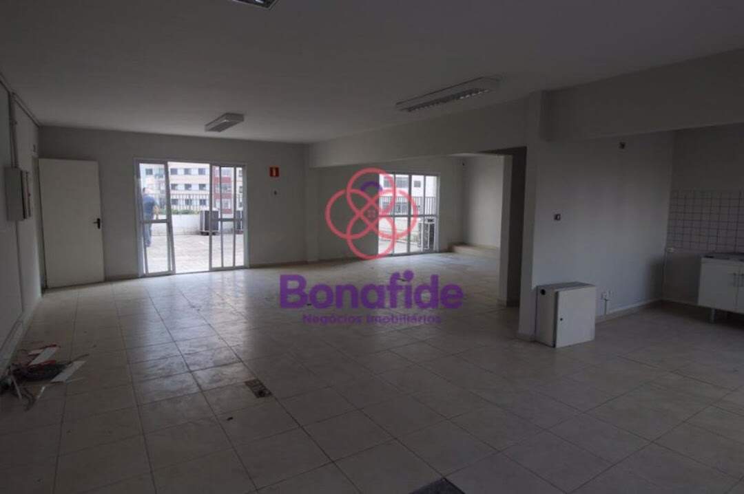 Prédio para aluguel no Centro: 