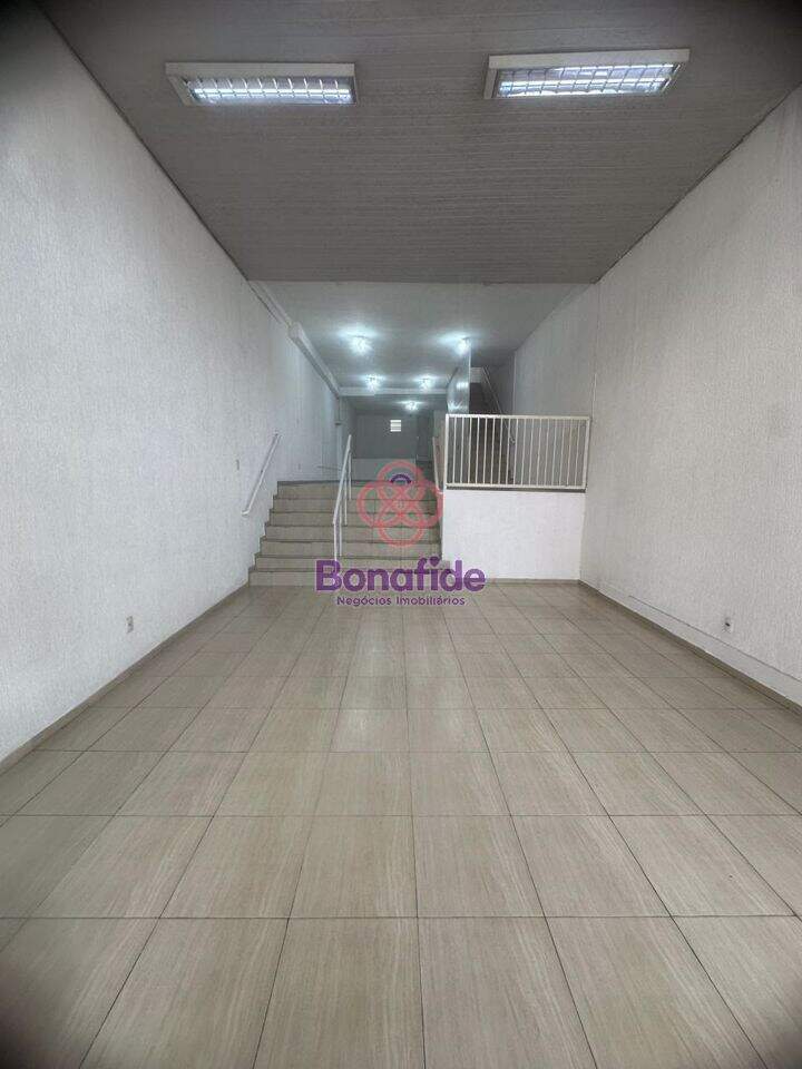 Salão para aluguel no Centro: 