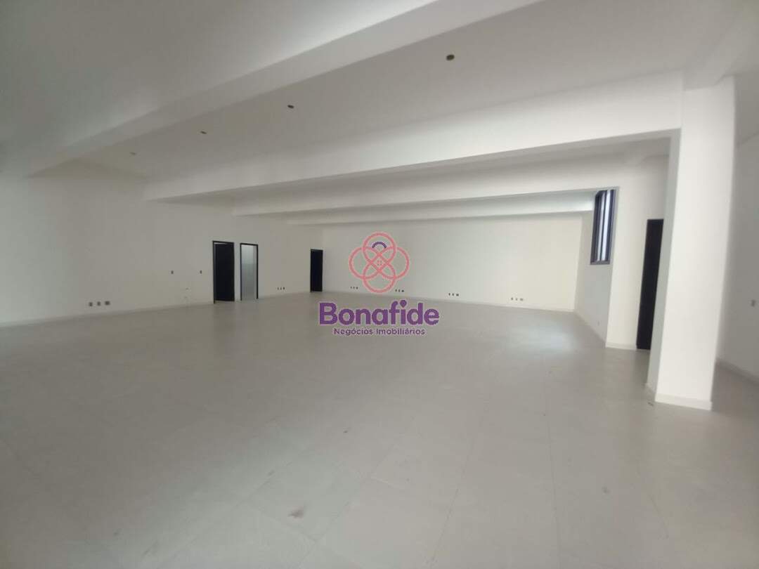 Salão para aluguel no Vila Vianelo: 