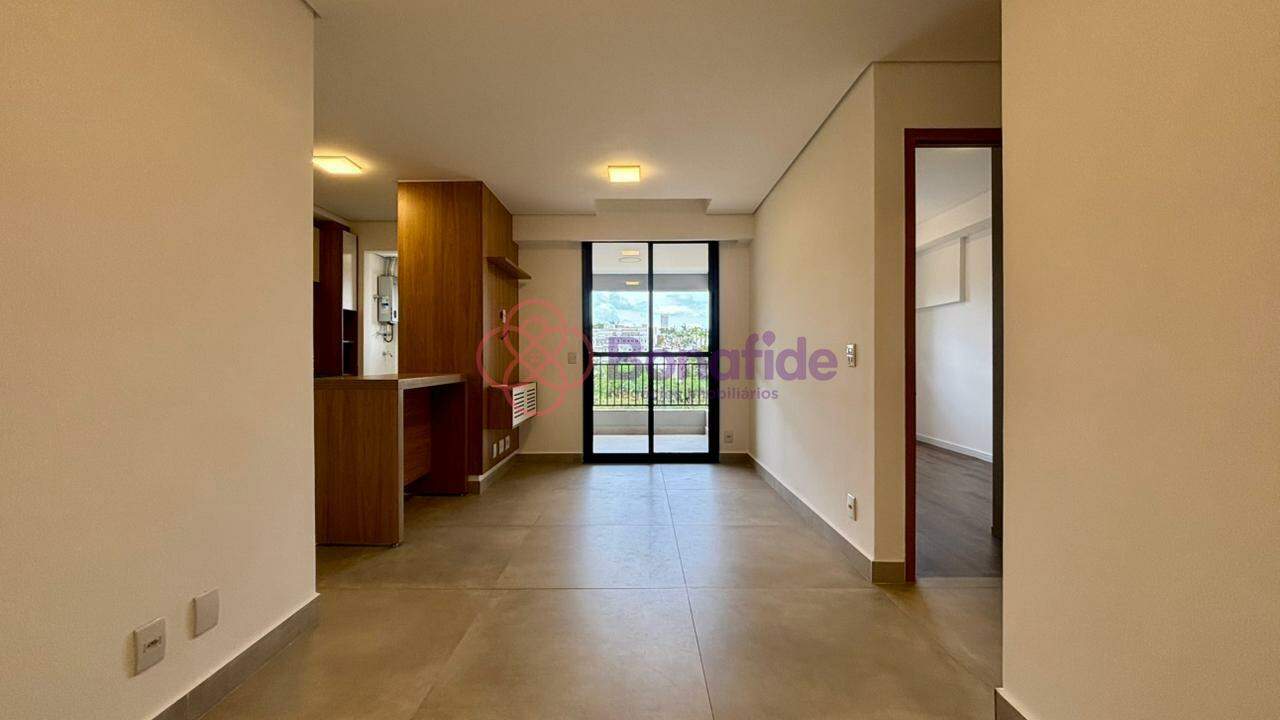 Apartamento para aluguel no Recanto Quarto Centenário: 